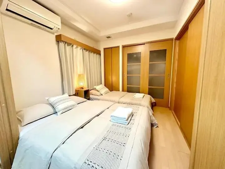 Tsukiji Station 2Min, Direct Access, Checkhostprofile, Japanese Homestay elérhetőségei